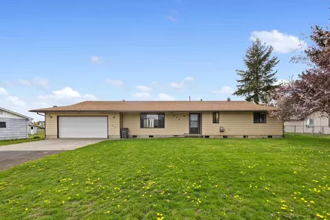 515 E Spokane Ave, Reardan, WA 99029