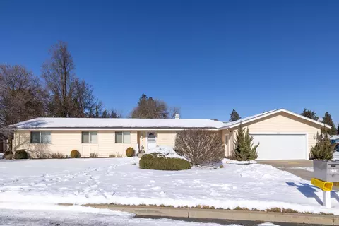 5921 E 19th Ave, Spokane, WA 99212