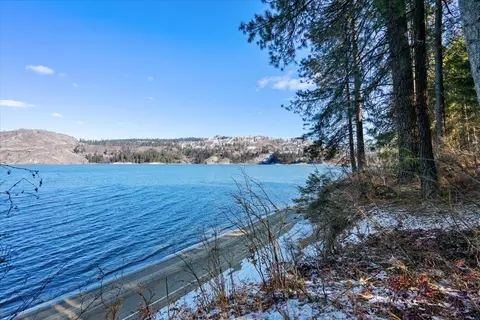 NKA Porcupine Bay Rd #2, Davenport, WA 99122