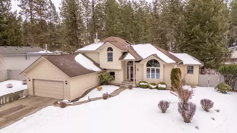 12306 N Fairwood Dr, Spokane, WA 99218