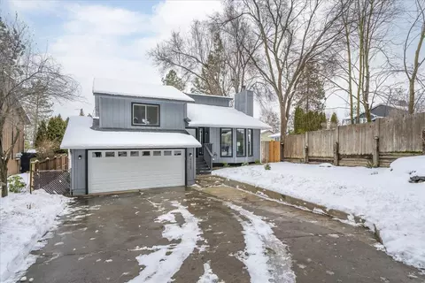Exterior - 4235 E 11th Ave, Spokane, WA 99202 photo 2 of 13