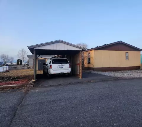 10510 W Richland Rd # 66, Cheney, WA 99004