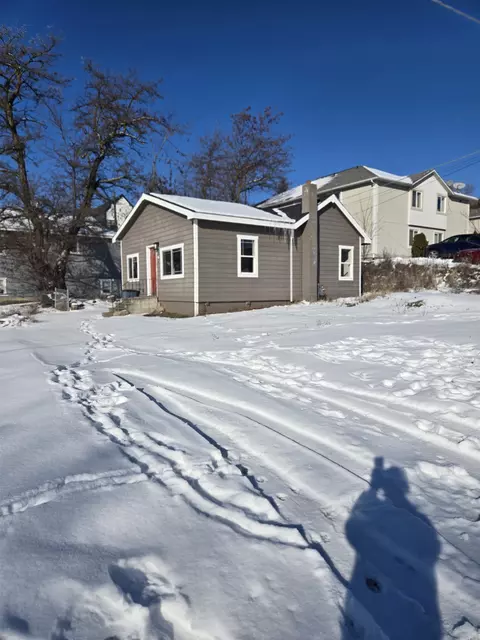 2929 E Jackson St, Spokane, WA 99207 photo 2