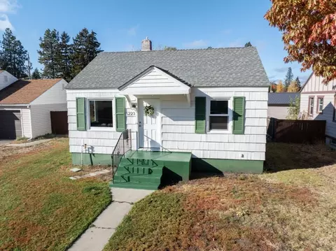 5223 N Stevens St, Spokane, WA 99205
