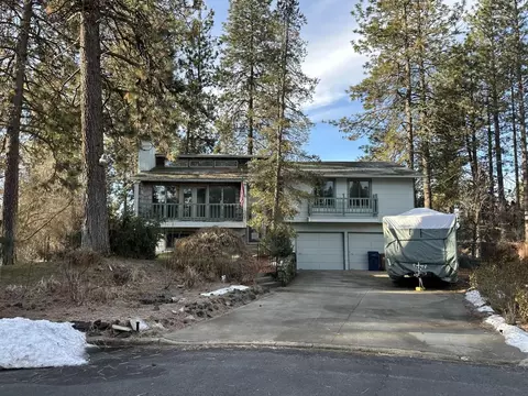 8207 N Lucia Ct, Spokane, WA 99208