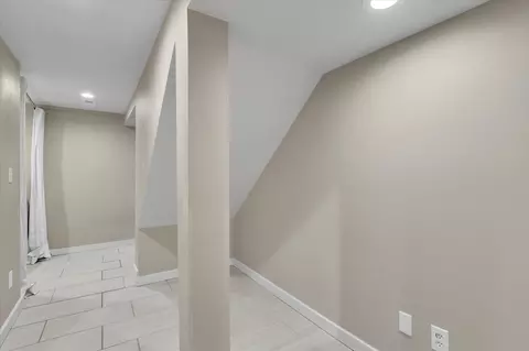 Entry Way - 3203 E 20th Ave, Spokane, WA 99223 photo 1 of 1