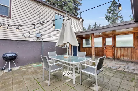 Exterior - 3203 E 20th Ave, Spokane, WA 99223 photo 5 of 12