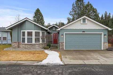 1123 W Sunny Creek Cir, Spokane, WA 99224