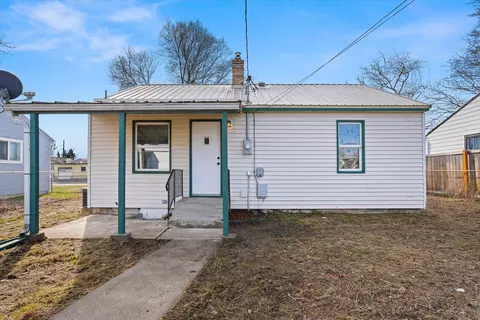 817 E Rowan Ave, Spokane, WA 99207 photo 16