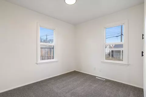 817 E Rowan Ave, Spokane, WA 99207 photo 14