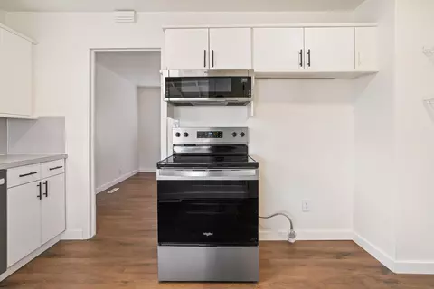 817 E Rowan Ave, Spokane, WA 99207 photo 8