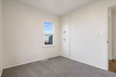 817 E Rowan Ave, Spokane, WA 99207 photo 15