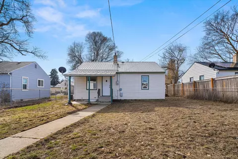 817 E Rowan Ave, Spokane, WA 99207 photo 22