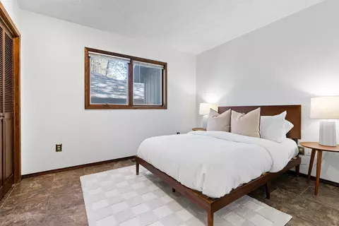 807 E Glencrest Dr, Spokane, WA 99208 photo 17