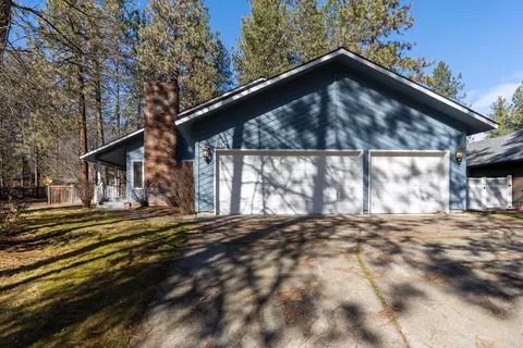 807 E Glencrest Dr, Spokane, WA 99208