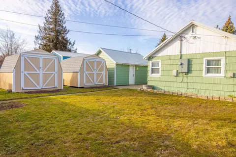 Exterior - 6916 E 2nd Ave, Spokane Valley, WA 99212 photo 4 of 4
