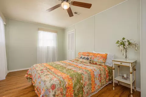 Bedroom - 6916 E 2nd Ave, Spokane Valley, WA 99212 photo 1 of 4
