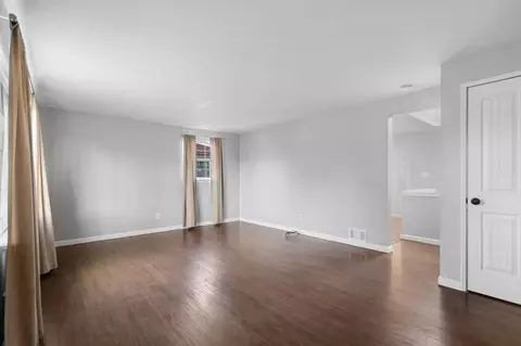 2516 E Marshall Ave, Spokane, WA 99207 photo 8