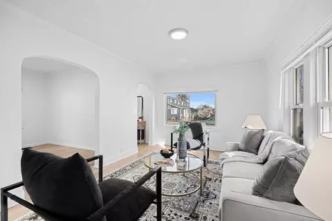 Living - 414 E 8th Ave, Spokane, WA 99202 photo 1 of 5