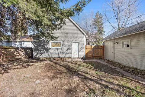 Exterior - 414 E 8th Ave, Spokane, WA 99202 photo 3 of 4