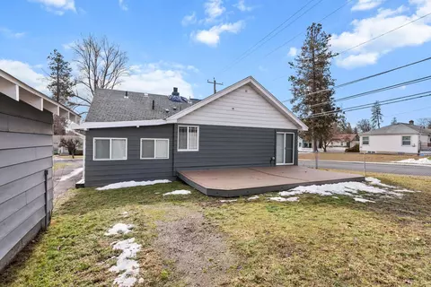 1011 E 36th Ave, Spokane, WA 99203