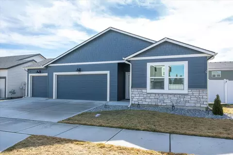 8507 W Silver St, Cheney, WA 99004