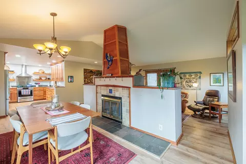 Dining - 4249 E 20th Ave, Spokane, WA 99223 photo 2 of 3