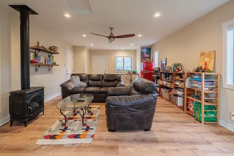 Living - 4249 E 20th Ave, Spokane, WA 99223 photo 4 of 5