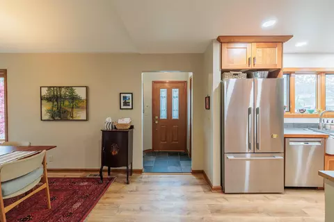 Entry Way - 4249 E 20th Ave, Spokane, WA 99223 photo 1 of 2