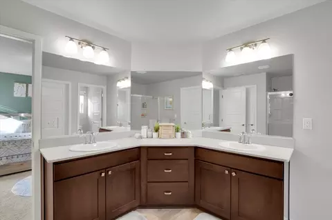Bath - 17127 N Perry St, Colbert, WA 99005 photo 3 of 5