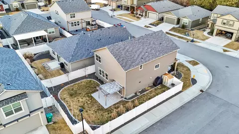 View/Area - 17127 N Perry St, Colbert, WA 99005 photo 3 of 7