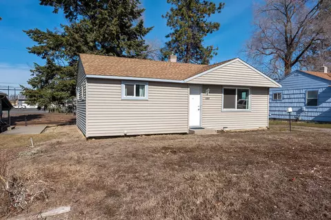 1207 E Decatur Ave, Spokane, WA 99208 photo 2
