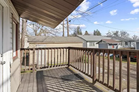 Exterior - 28 E Rockwell Ave, Spokane, WA 99207 photo 4 of 10