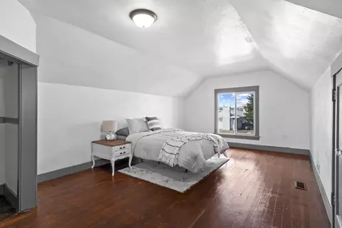 Bedroom - 28 E Rockwell Ave, Spokane, WA 99207 photo 8 of 10