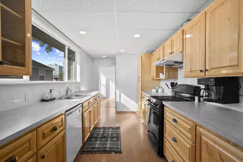 Kitchen - 28 E Rockwell Ave, Spokane, WA 99207 photo 2 of 2