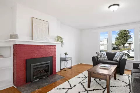 Living - 28 E Rockwell Ave, Spokane, WA 99207 photo 3 of 4