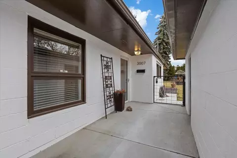3007 S Arthur St, Spokane, WA 99203