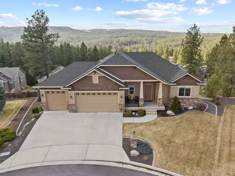 29 E Lindsey Ln, Spokane, WA 99208 photo 2