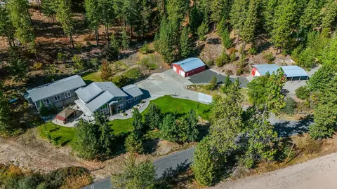 9624 S Sands Rd, Valleyford, WA 99036