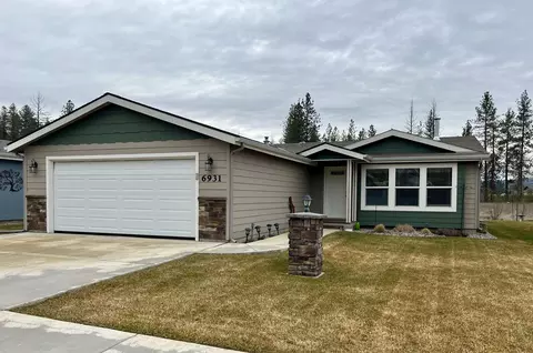 6931 W Jimmy Ct, Nine Mile Falls, WA 99026
