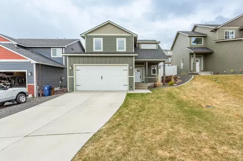 8406 N James Ct, Spokane, WA 99208