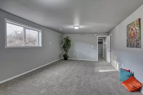 10712 E 33rd Ave, Spokane, WA 99206 photo 22
