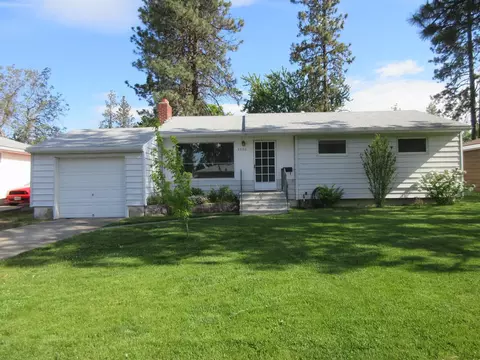 3906 W Broad Ave, Spokane, WA 99205