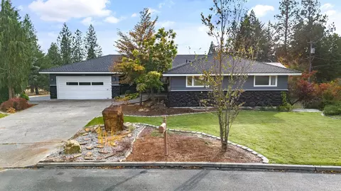 2131 W Wedgewood Ave, Spokane, WA 99208