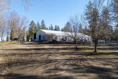 8104 S Oak Rd, Spokane, WA 99224