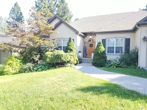 1810 E Pinecrest Rd, Spokane, WA 99203