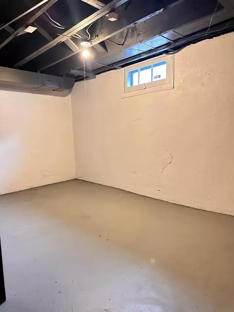 108 E Crown Ave, Spokane, WA 99207 photo 30