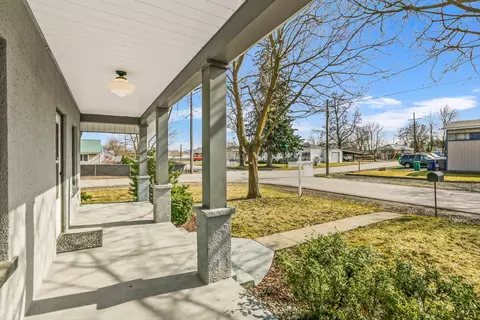 Exterior - 8819 E Main Ave, Spokane Valley, WA 99212 photo 9 of 9