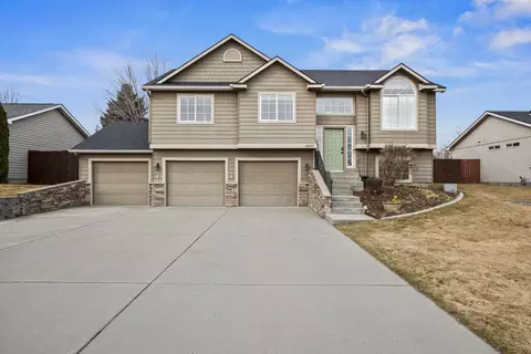 18209 E 9th Ave, Greenacres, WA 99016