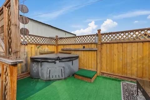 Exterior - 2509 Everett Ave, Spokane, WA 99217 photo 3 of 5